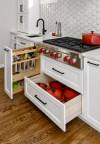 Zelma10-10Kitchen-10.jpg